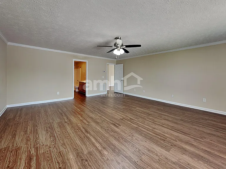 377 Stewart Springs Dr — Photo 11