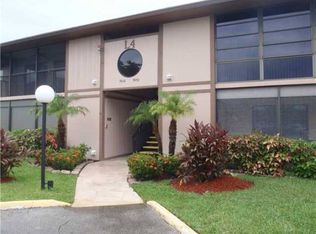 9446 S Belfort Cir, Tamarac, FL 33321