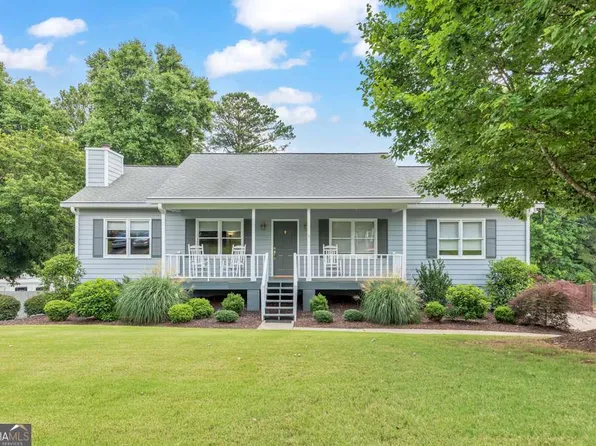 2652 Green Meadow Ln NE, Marietta, GA 30066