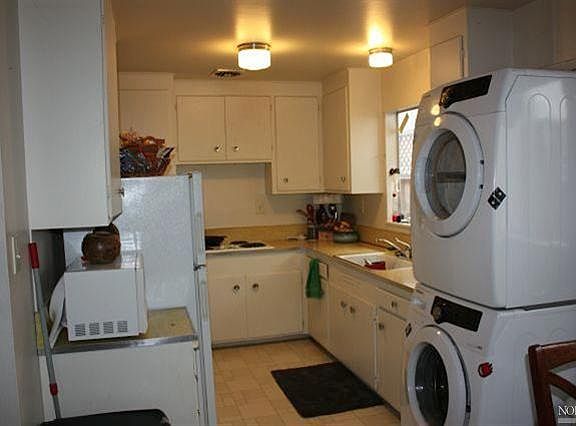 3rd image of 304 Petaluma Blvd S