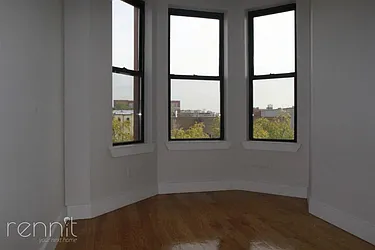 Rented by Rennit Inc.