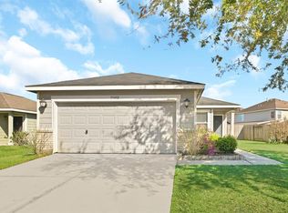 19402 Remington Bend Dr, Houston, TX 77073