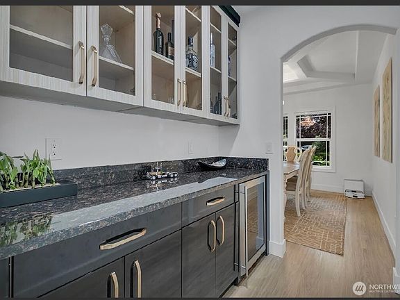 5th image of 16619 41st Street E
