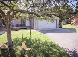 121 Butternut Ct, River Falls, WI 54022