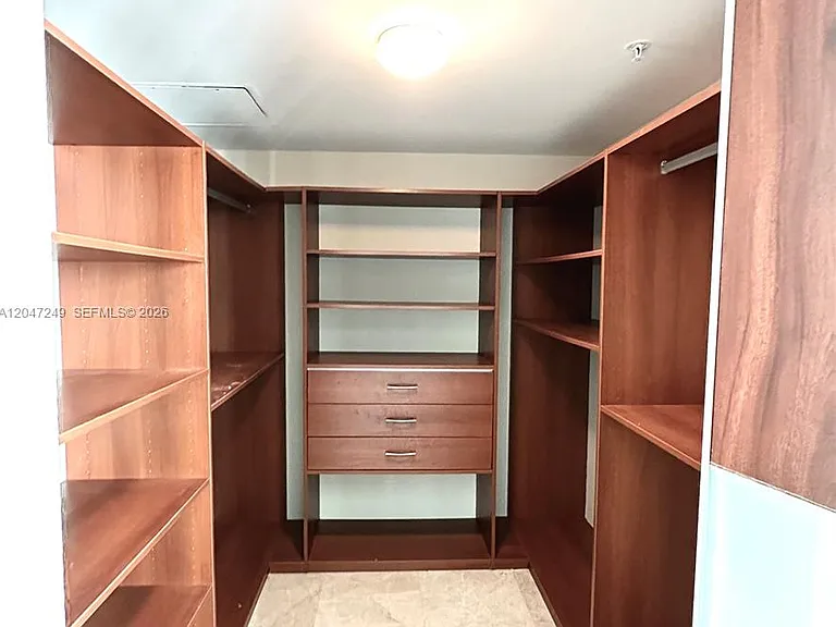 1800 N Bayshore Dr #2315 — Photo 19