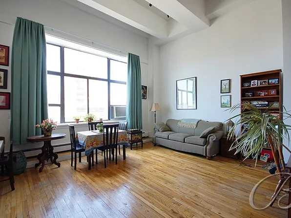 130 Barrow Street image 1 of 4