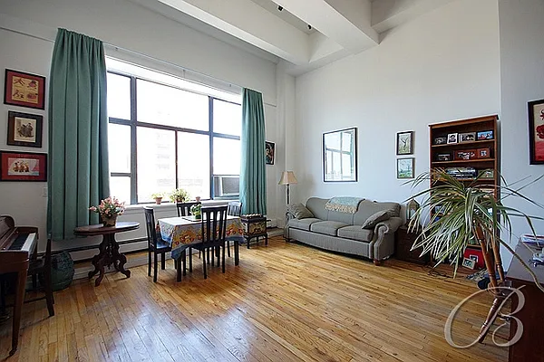 Sold by Bellmarc Realty | media 14