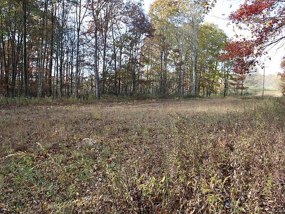 3rd image of LOT 7 Cascade Rd