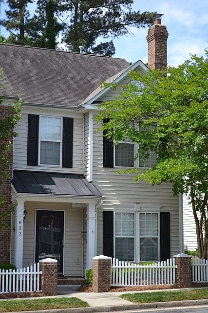 1st image of 632 Atherton Way
