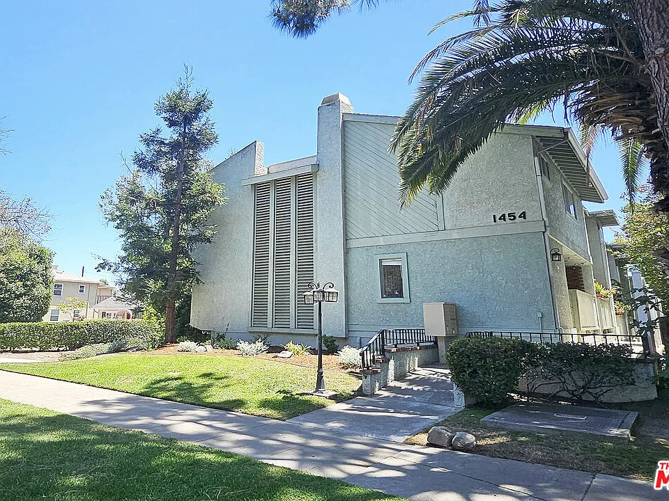 1454 E Orange Grove Blvd #1