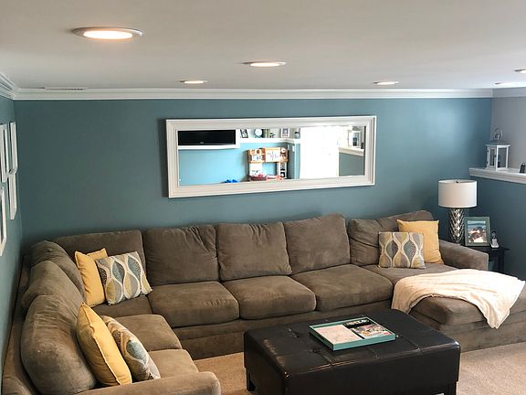 3rd image of 54 Richard Pl