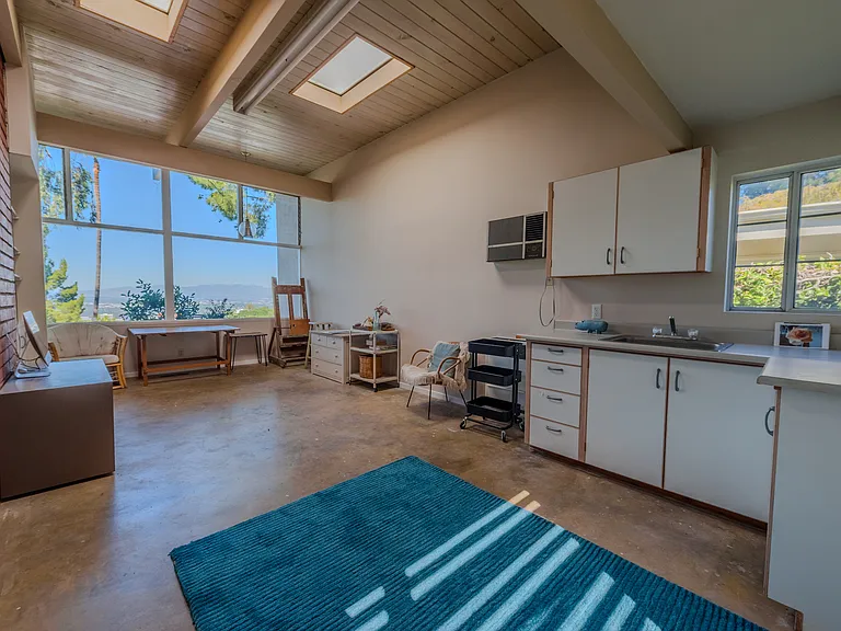 16703 Alginet Pl — Photo 35