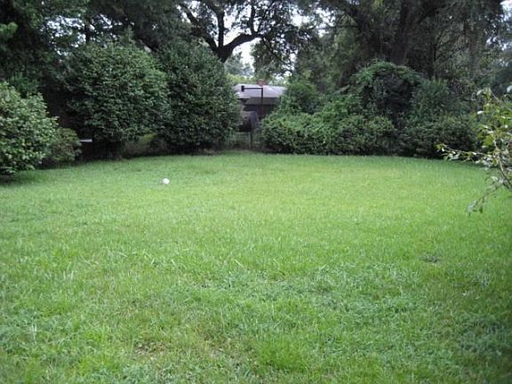 Large, Fncd Yard