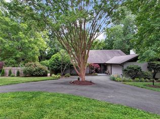 2854 Robinhood Rd, Winston Salem, NC 27106
