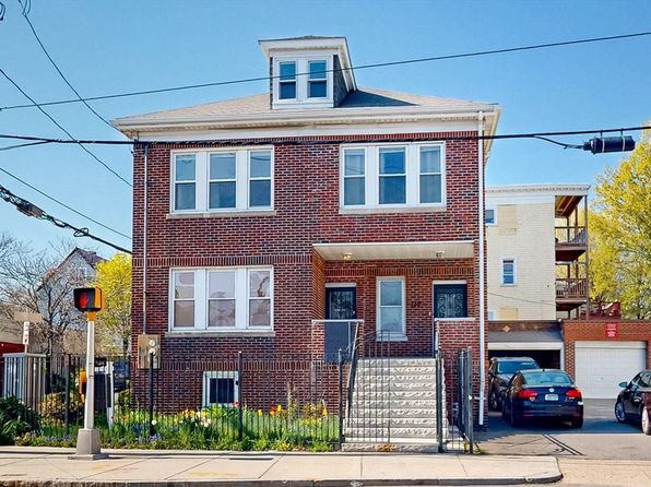 139 Selden St, Dorchester, MA 02124