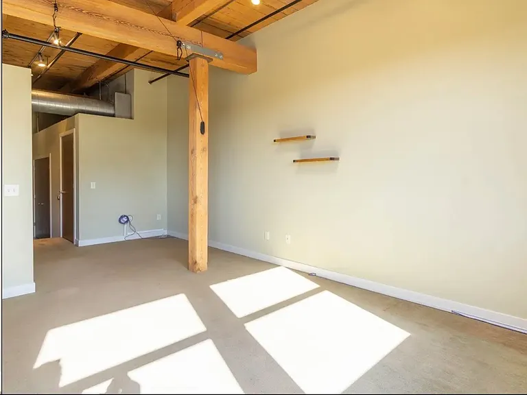 408 W 8th St #807 — Photo 10