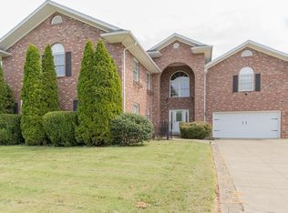 4344 Pine Dr, Newburgh, IN 47630