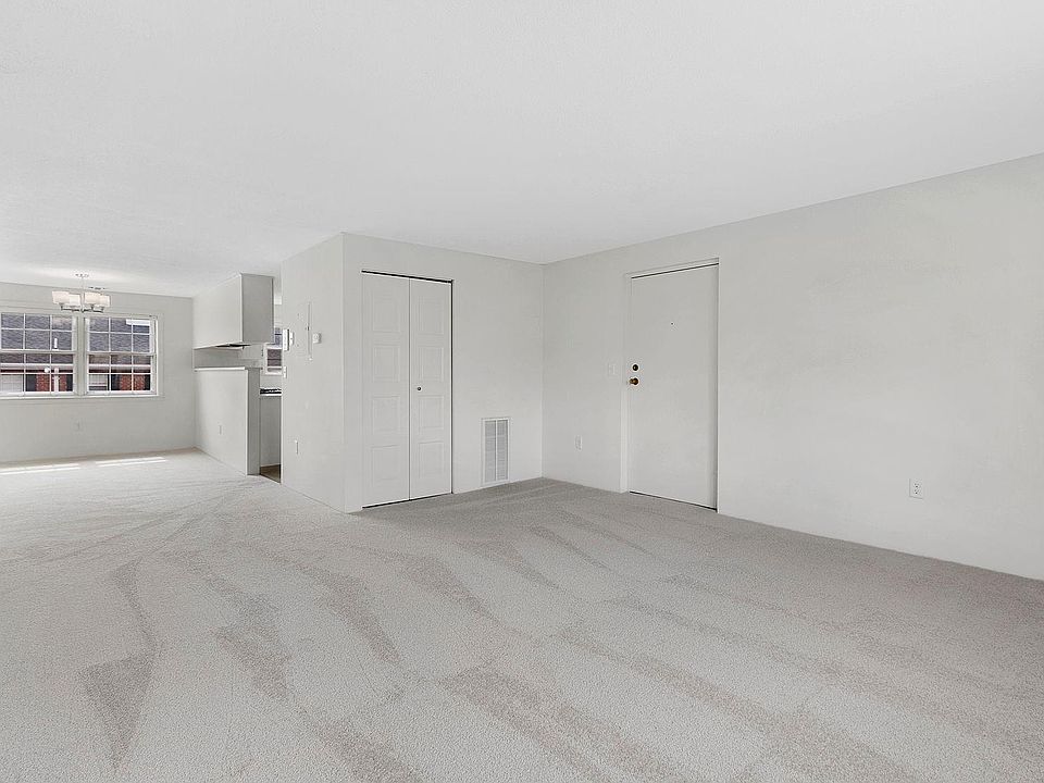 Living room to dining room.