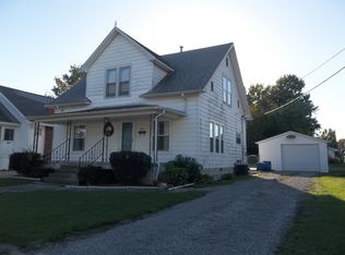 503 S Thomas St #A, Christopher, IL 62822