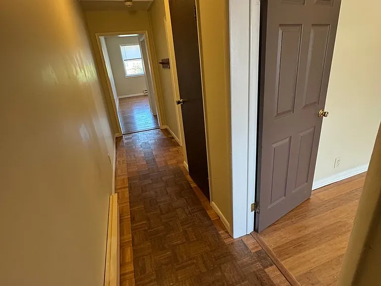 228 Northampton St — Photo 14