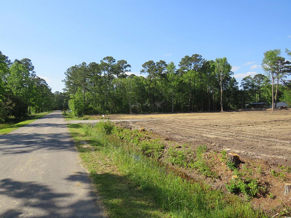 1st image of 3318 Cypress Dr.