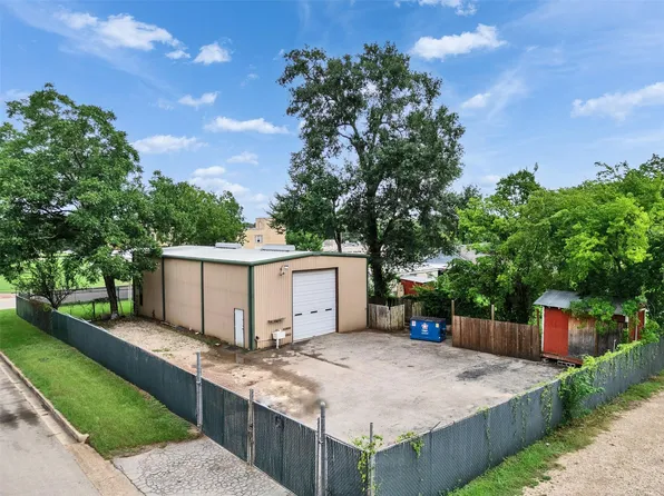 301 Murray St, Conroe, TX 77301