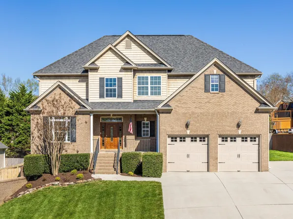 9875 Field Crest Dr, Apison, TN 37302