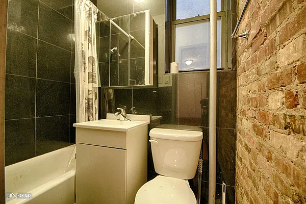 Rented by Citi Habitats | media 28