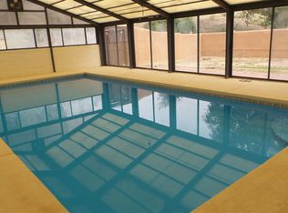 5 Christmas Ln, Santa Fe, NM 87506