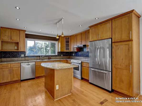 425 Gold Mine Dr, San Francisco, CA 94131