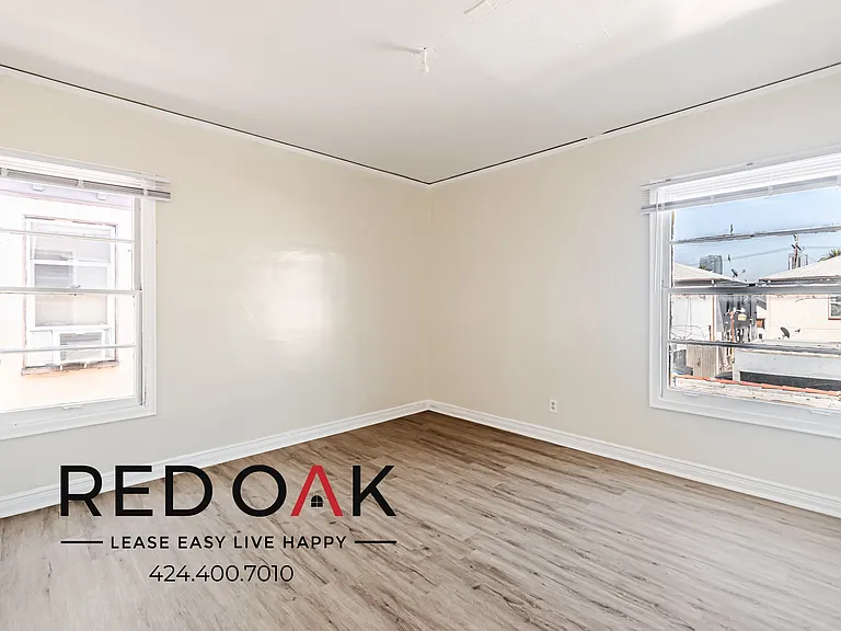 1810-1814 S Westmoreland Ave #18124 — Photo 3