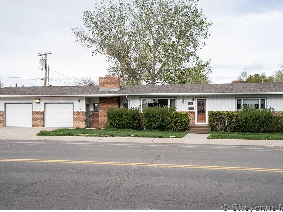 1st image of 511 S 22nd St