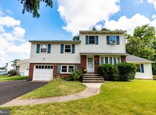 1801 Willow Ave, Willow Grove, PA 19090