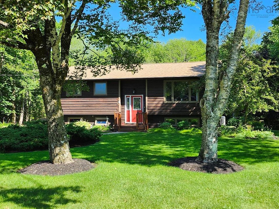 1st image of 6 Cedar Ct