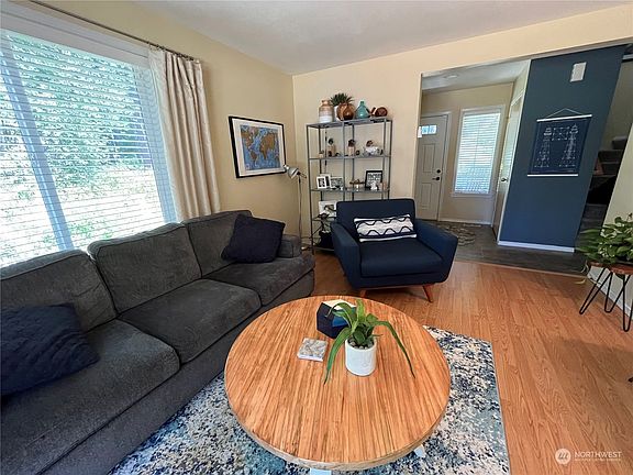 4th image of 35477 34th Avenue S
