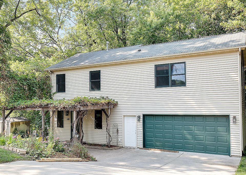 1st image of 416 Outlook Ave