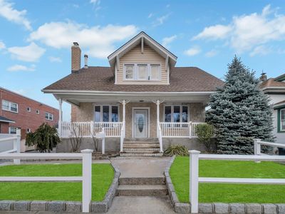 618 S Wellwood Avenue, Lindenhurst, NY, 11757