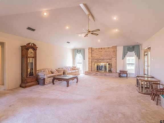 4th image of 1404 Brandy Cir