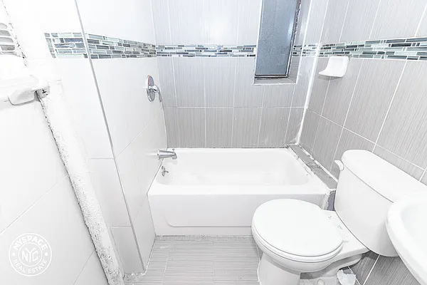 Rented by MySpaceNYC | media 20