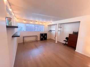 6925 Snake Rd #2, Oakland, CA 94611