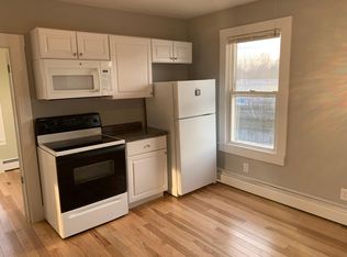 23 Pine St APT 2, Biddeford, ME 04005