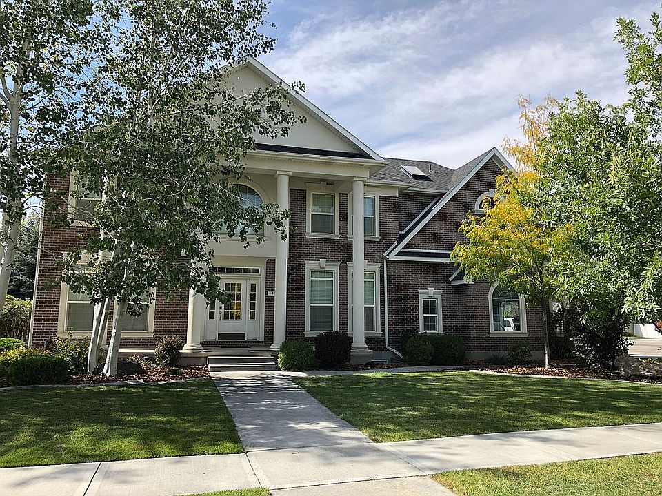 1st image of 127 Haven Ln