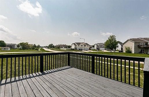 5th image of 1591 Ponds Edge Ct
