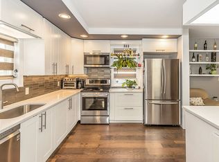 4371 168th St, Flushing, NY 11358