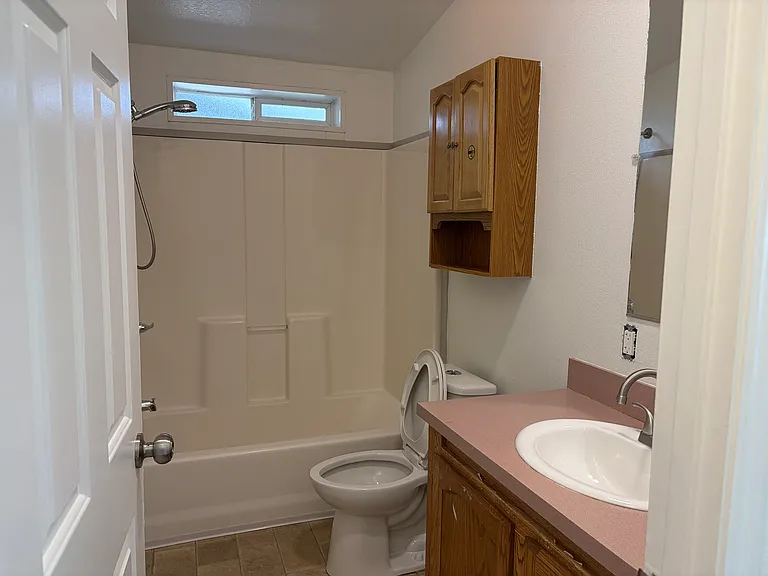370 NE South Shore Rd — Photo 11