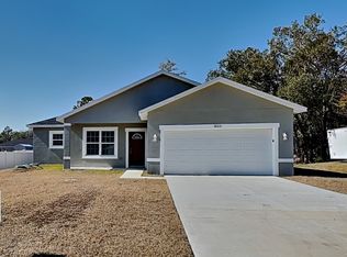 8512 N Merrimac Way, Citrus Springs, FL 34434