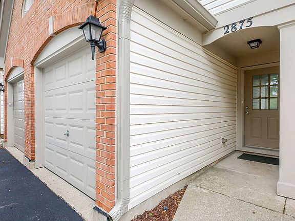 2nd image of 2875 Stonewater Dr #2875