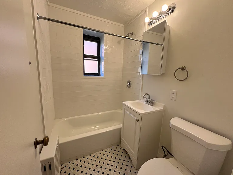 East Liberty Properties — Photo 41