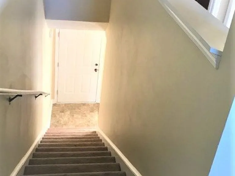 1916 Palma Way — Photo 11