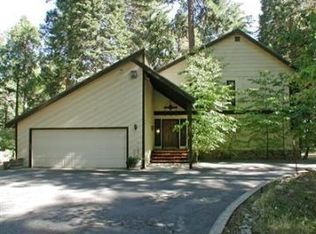 39057 Ridge Rd, Shaver Lake, CA 93664